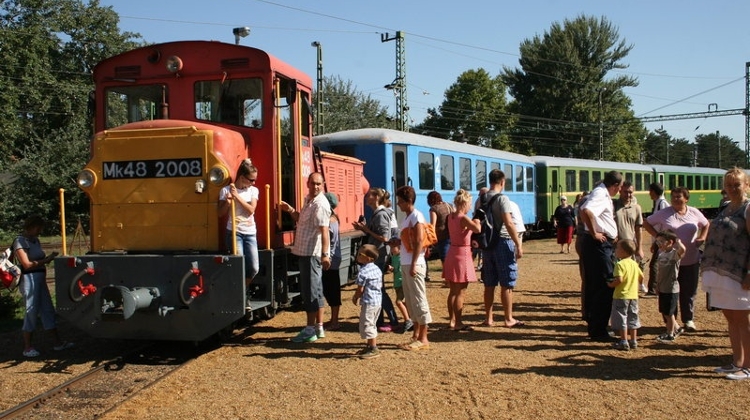 Balaton Reopening